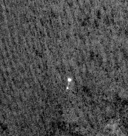 Phoenix_lander-via-MRO. Image credit: NASA/JPL/MRO Imaging team