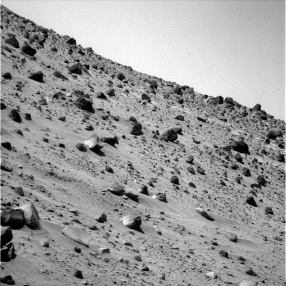 Spirit\'s southern tilt.  Credit:  NASA/JPL/Cornell