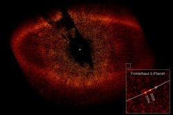 Hubbles view of the exoplanet Fomalhaut b (NASA/HST) Hubbles view of the exoplanet Fomalhaut b (NASA/HST)