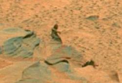 Detail from a panorama taken by the Mars Exploration Rover Spirit on sol 1,366-1,369 (November 6-9, 2007). Credit: NASA / JPL / Cornell Detail from a panorama taken by the Mars Exploration Rover Spirit on sol 1,366-1,369 (November 6-9, 2007). Credit: NASA / JPL / Cornell