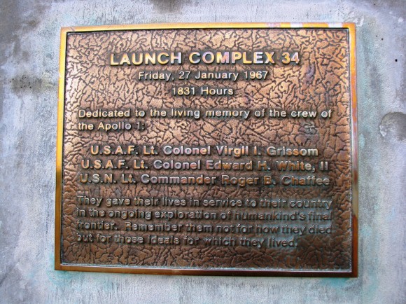 pic-3-plaque A plaque attached to the side of the remains of pad 34. A solemn reminder of a black day in space history.