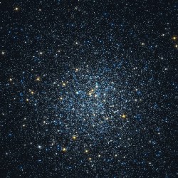 600px-messier5_hubble_wikisky