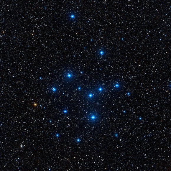 600px-IC_4665 IC 4665
