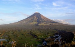 Mount Mayon Mount Mayon