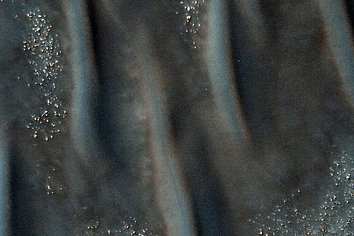 Dark dunes. Credit: NASA/JPL/University of Arizona Dark dunes. Credit: NASA/JPL/University of Arizona