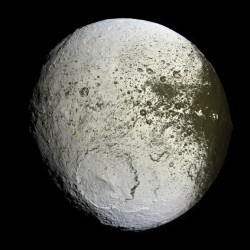 The dark and light side of Iapetus. Credit: NASA/JPL/Space Science Institute The dark and light side of Iapetus. Credit: NASA/JPL/Space Science Institute