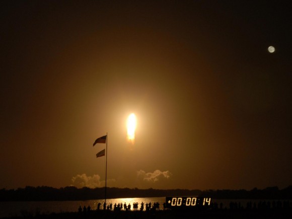 Space Shuttle Launch Pictures