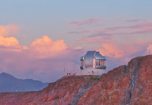 Sunset over Gemini South. Credit: Gemini