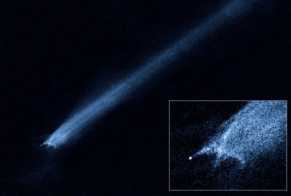 Suspected Asteroid Collision Leaves Odd X-Pattern of Trailing Debris Suspected Asteroid Collision Leaves Odd X-Pattern of Trailing Debris