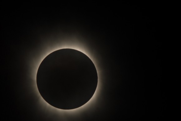Solar Eclipse as seen by Hinode Satellite2