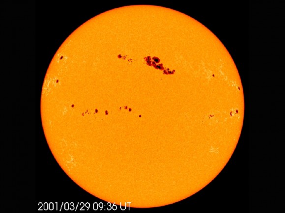 Huge sunspot group Huge sunspot group