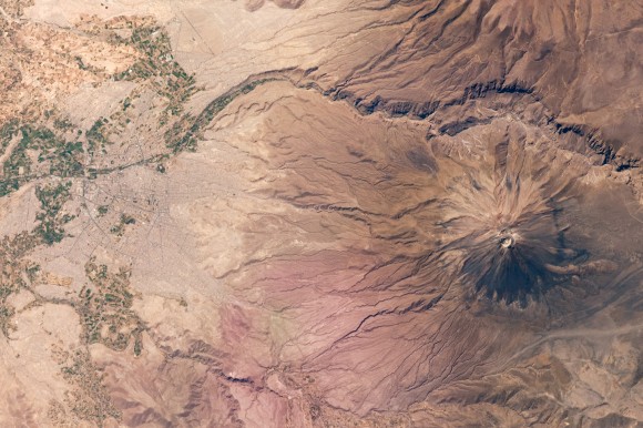Composite Volcano Pictures Composite Volcano Pictures