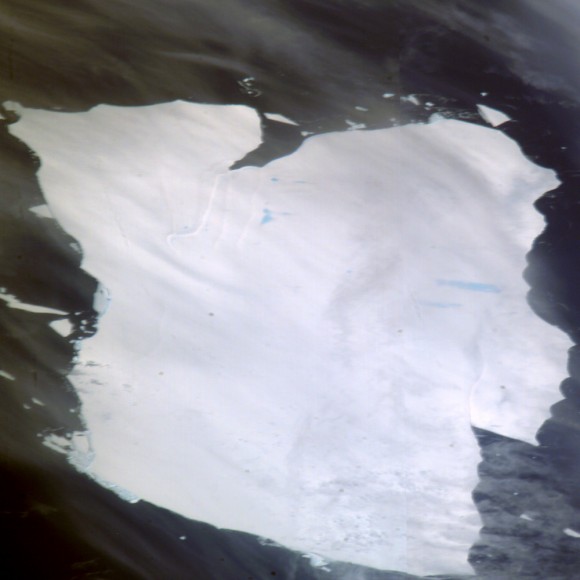 Iceberg Pictures