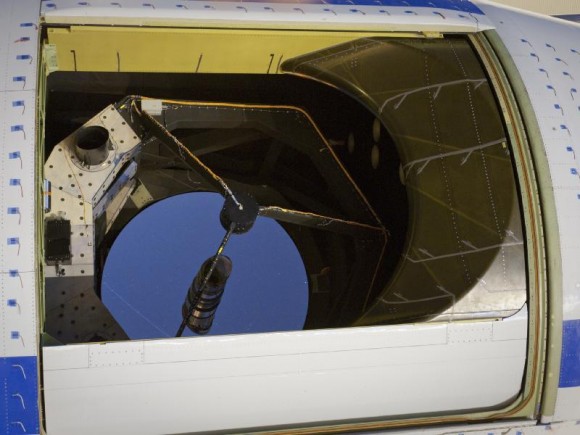 Faint specks of starlight are reflected by the 100-inch (2.5 meter) primary mirror on SOFIA. Credit: NASA/Tom Tschida