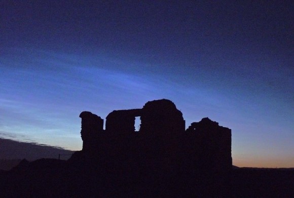 Another look at Noctilucent clouds over Kendal Castle, England. Credit: Stuart Atkinson