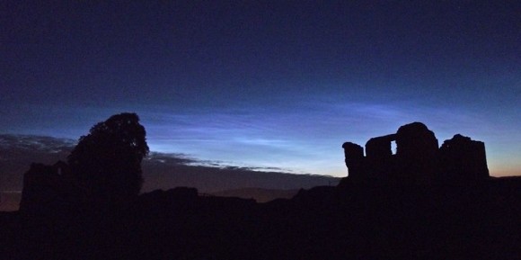 Noctilucent clouds over Kendal Castle, England. Credit: Stuart Atkinson