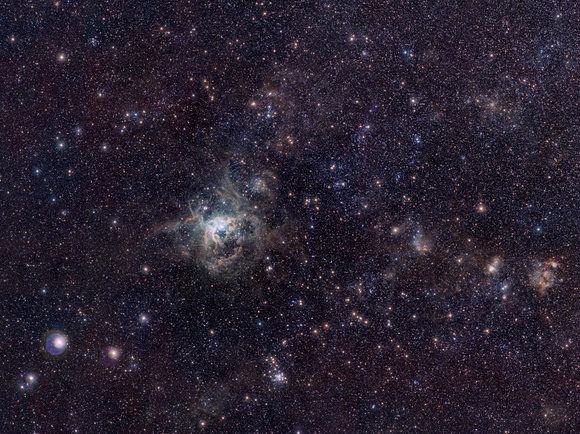 VISTA Magellanic Cloud Survey view of the Tarantula Nebula. Credit: ESO/M.-R. Cioni/VISTA Magellanic Cloud survey. Acknowledgment: Cambridge Astronomical Survey Unit