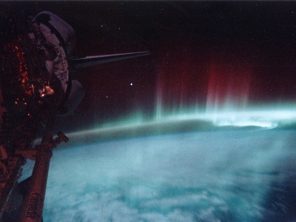 STS-39 view of the Aurora Australis STS-39 view of the Aurora Australis