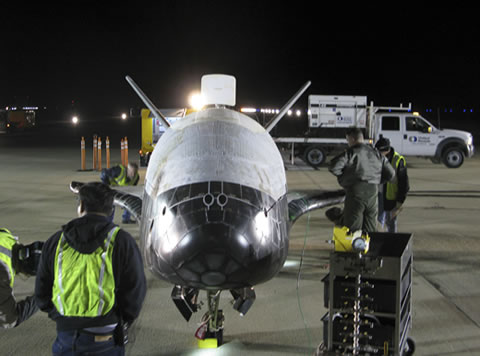 x37b_landed_fwd