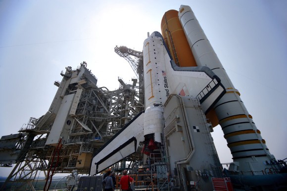 Space Shuttle Atlantis on the launchpad. Credit: Mike Deep for Universe Today.