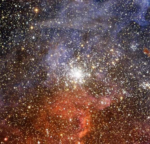 The star cluster NGC 2100 in the Large Magellanic Cloud. Credit: ESO