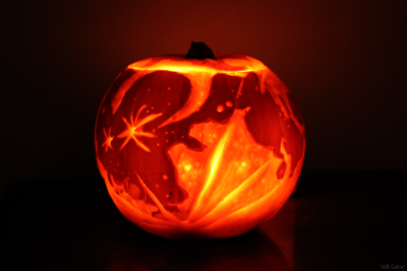 Will Gater's full Moon Jack-O-Lantern.