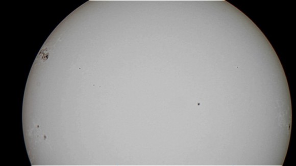 Sunspot 1339 emerging from the western limb of the Sun. Credit: Hellobozos of Bad Astronomy and Universe Today Forum Sunspot 1339 emerging from the western limb of the Sun. Credit: Hellobozos of Bad Astronomy and Universe Today Forum