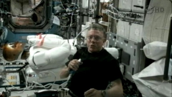 Robonaut-Fossum-ISS