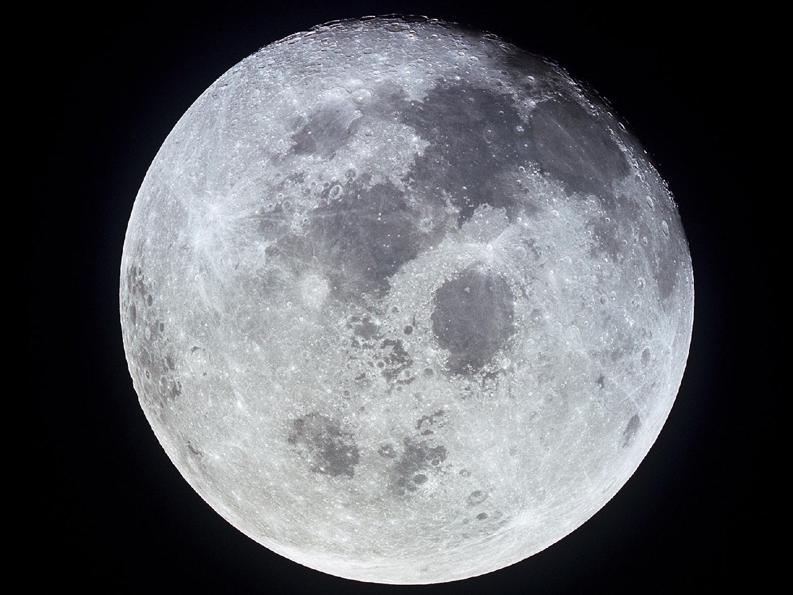 Russia Sets Its Sights on the Moon for 2020