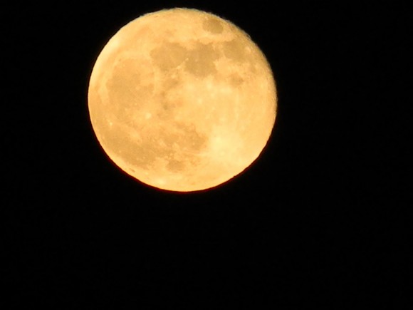 supermoon jola
