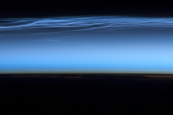 noctilucent clouds iss