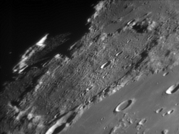 Crater J. Herschel - Credit: Damian Peach