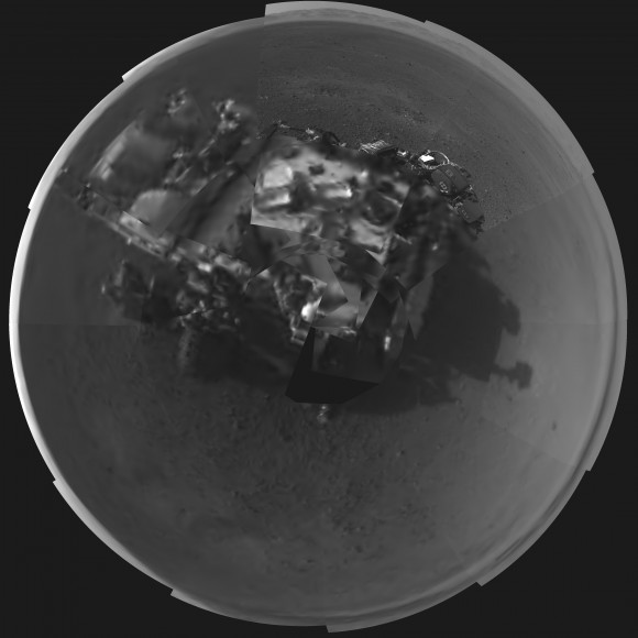 PIA16012