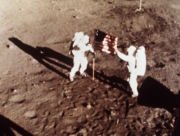 APOLLO 11 MOON LANDING