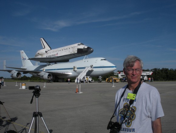 Ken Kremer & Endeavour at KSC Sep 2012