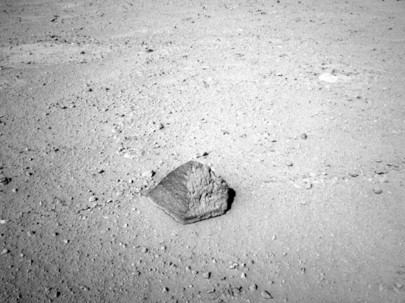 The rock chosen for the first contact science investigations for the Curiosity rover. Credit: NASA/JPL-Caltech