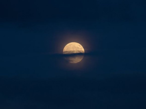 full moon lil