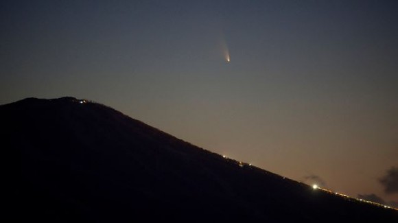C/2011 L4 (PANSTARRS on March 14, 2013. Taken in Hachimantai City Japan. Credit and copyright: Jason Hill.