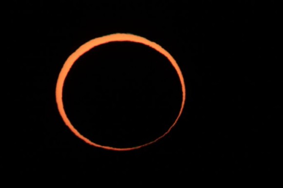 Annularity just moments after internal contact of the antumbra. Credit: