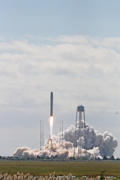 Antares rocket lifts off at 10:58 a.m. EDT Sept 18 with commercial Cygnus cargo resupply ship bound for the International Space Station (ISS) from Mid-Atlantic Regional Spaceport Pad-0A at NASA’s Wallops Flight Facility in Virginia. Credit: Ken Kremer (kenkremer.com)