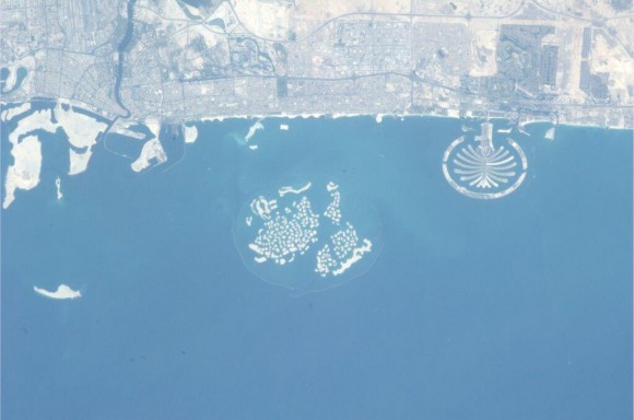 "Not something you see every day first hand. With features like this, Dubai stands out from 260 miles up." NASA astronaut Mike Hopkins, Oct. 14, 2013. (Twitter)
