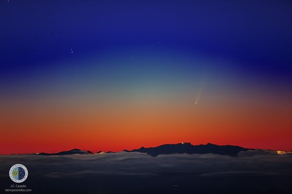This beautiful photo of Comet ISON was taken from a mountaintop observatory with a 300mm lens by Juan Carlos Casado of Spain on Nov. 24, 2013. Casado “stacked” or composited four photos to enhance the brightness of the comet against twilight. Click to enlarge.