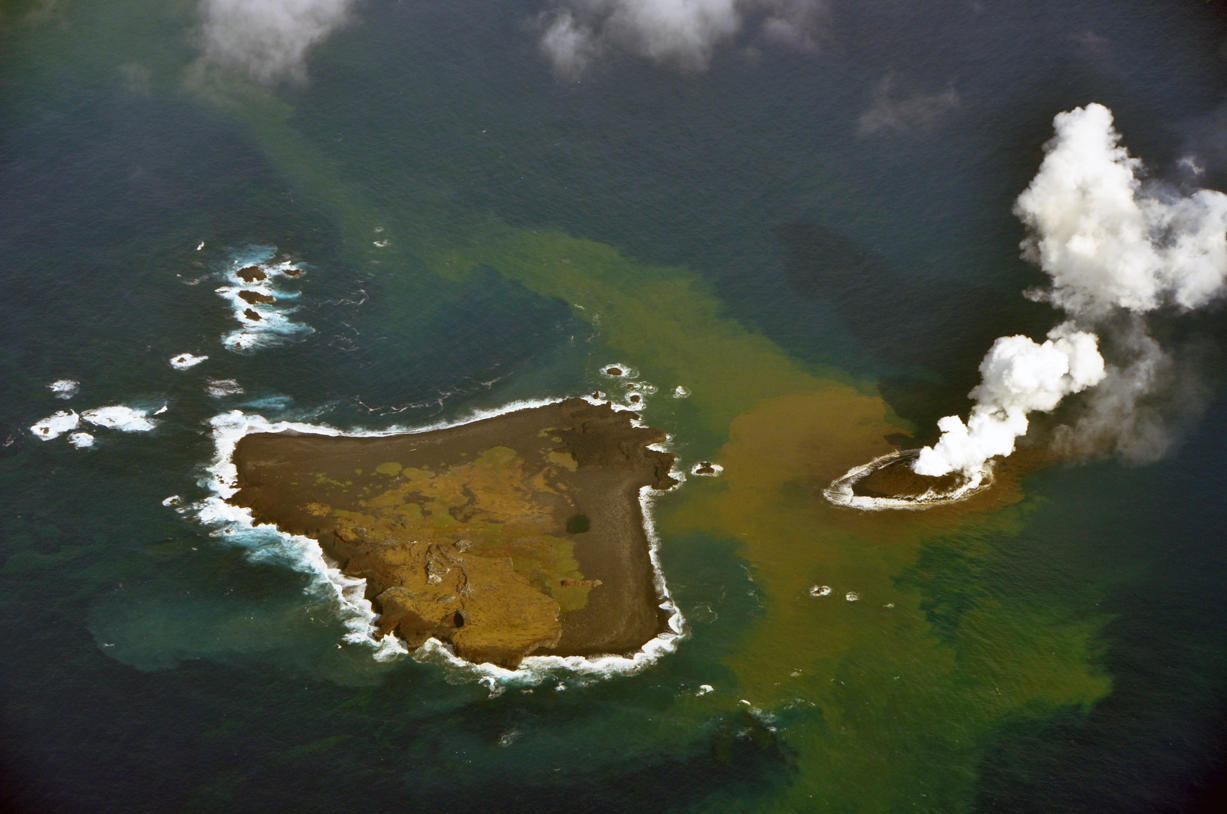 recent volcano eruption in japan