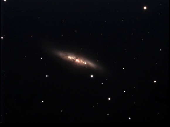 M82 showing the Type la supernova on January 23, 2014. A 45 minute exposure with SXVR-H9C + C9. Credit and copyright: David G. Strange.