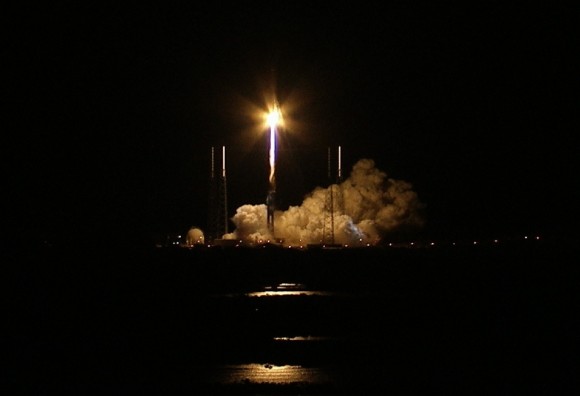 Liftoff of NASA”s TDRS-L atop Atlas V rocket on Jan. 23, 2014 from CAPE CANAVERAL, Fla. Credit: NASA