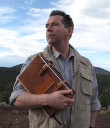 Geoff Notkin is also the host of STEM Journals, an educational show on COX 7 soon entering its third season (© Geoff Notkin)