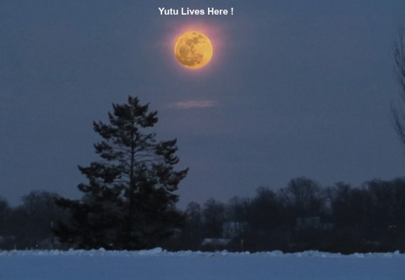 Snow Moon 2014 showing where China’s Yutu rover lives and works on lunar surface, at upper left. Photo: Mark Usciak. Annotation: Ken Kremer