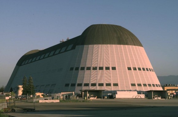 A 1999 image of Hangar 1 taken in Moffett Field, Calif. Credit: NASA Ames Research Center