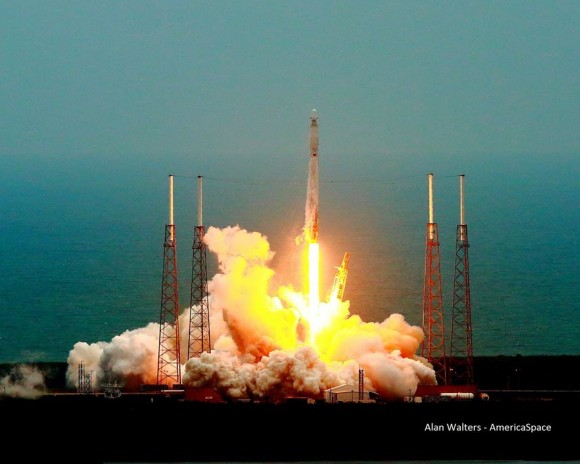 Blastoff of SpaceX Falcon 9 rocket from Cape Canaveral Air Force Station in Florida on April18, 2014. Credit: Alan Walters/AmericaSpace