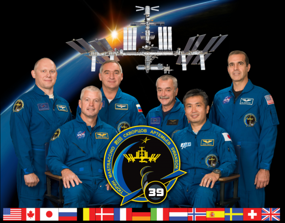 Expedition 39's crew portrait. Front row: commander Koichi Wakata (Japan Aerospace Exploration Agency) at right, and NASA astronaut Steve Swanson. Back row, left to right: Russian cosmonauts Oleg Artemyev, Alexander Skvortsov, Mikhail Tyurin and NASA astronaut Rick Mastracchio. Credit: NASA